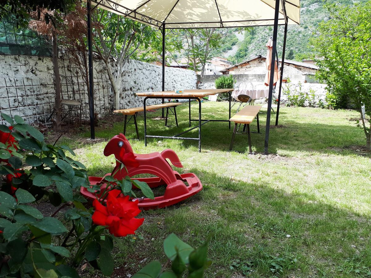 Guesthouse Sanja Mostar Exterior photo